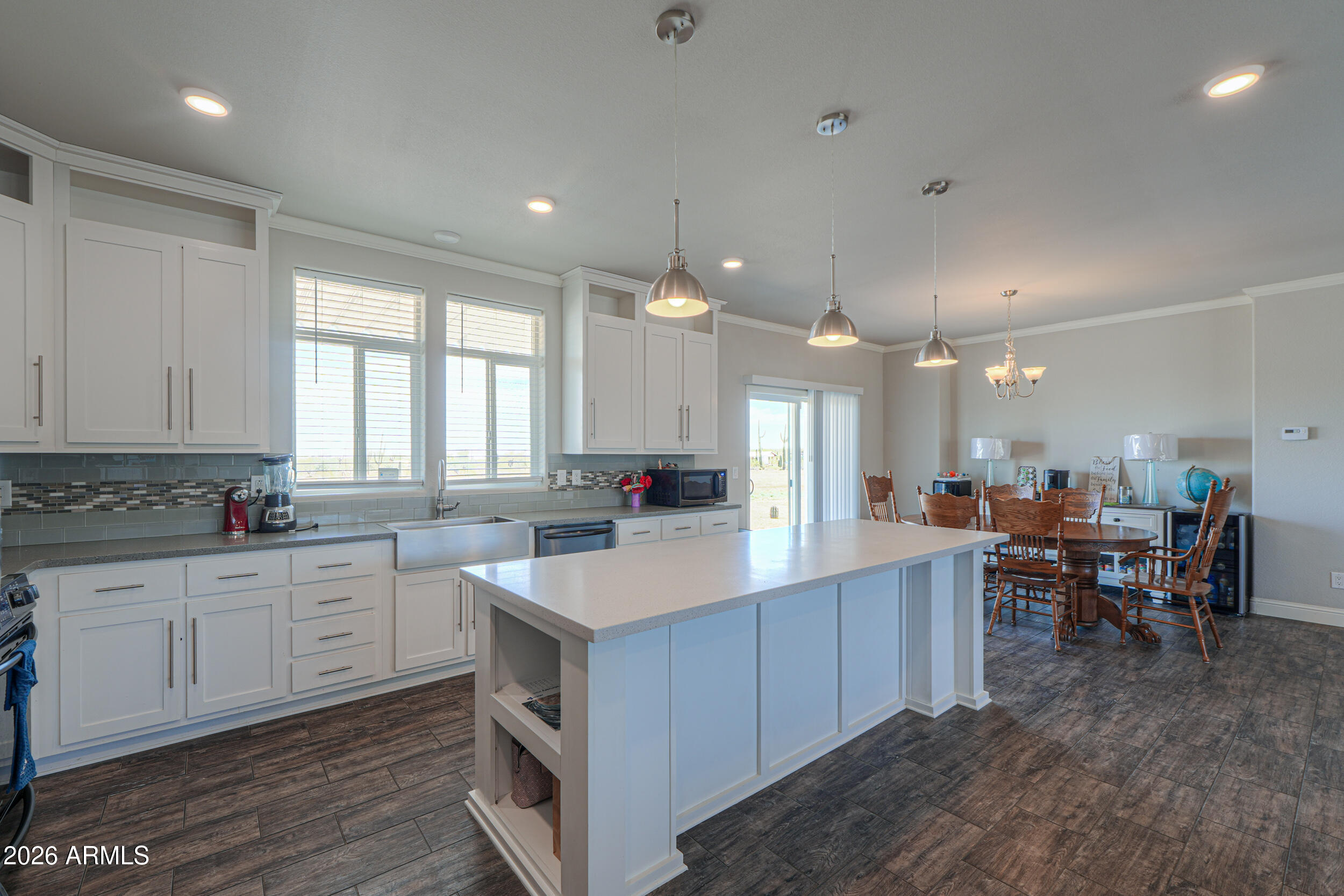 653 South Hidden Valley Road Maricopa, AZ 85139 - Photo 9 of 31 Kitchen (2)