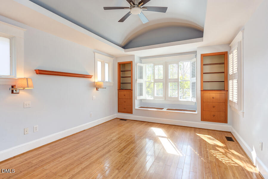 1007 West South Street Raleigh, NC 27603 - Photo 15 of 36 Primary Bedroom