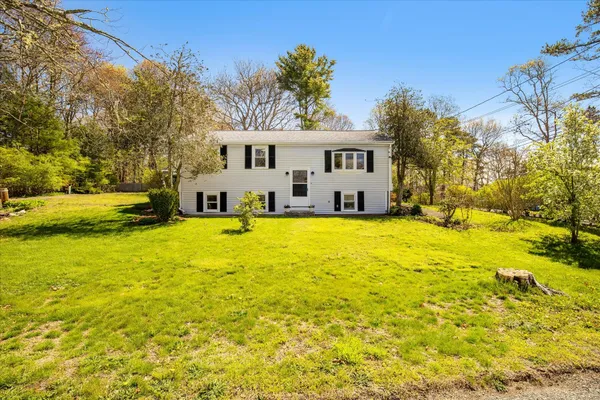 $589,000 | 22 Avery Road, Pocasset, MA 02559