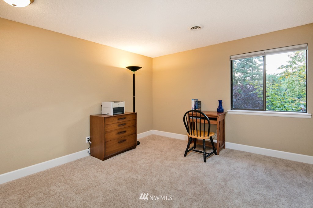 12223 Bel-Red Road, Unit D306 Bellevue, WA 98005 - Photo 12 of 14 Gallery Image 12