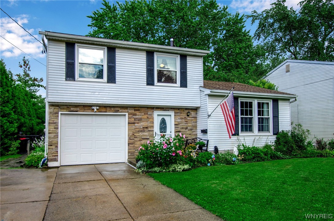 126 Robert Drive Lancaster, NY 14086 - Photo 1 of 1