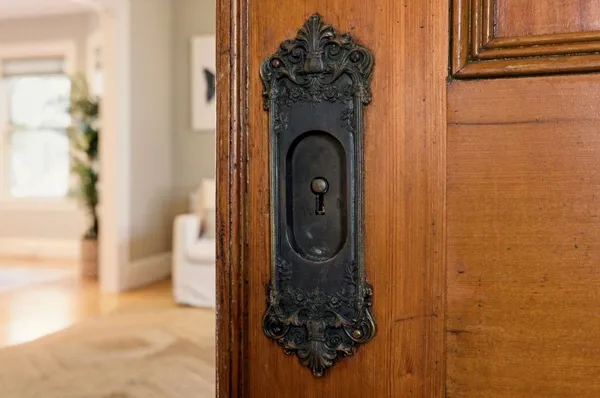 $2,259,000 | 115 Court Street, Portsmouth, NH 03801