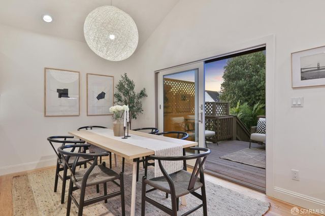 $2,630,400 | 304 Moultrie Street, San Francisco, CA 94110