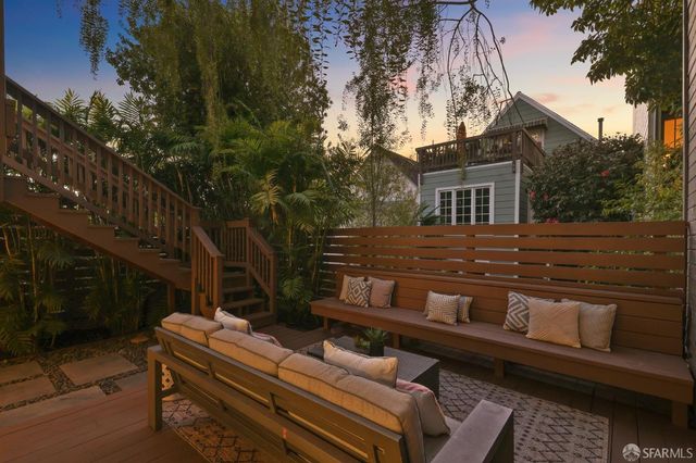 $2,630,400 | 304 Moultrie Street, San Francisco, CA 94110