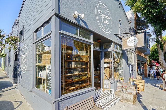 $2,630,400 | 304 Moultrie Street, San Francisco, CA 94110