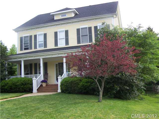112 Morrison Hill Road Davidson, NC 28036 - Photo 1 of 13 a front view of a house with a yard
