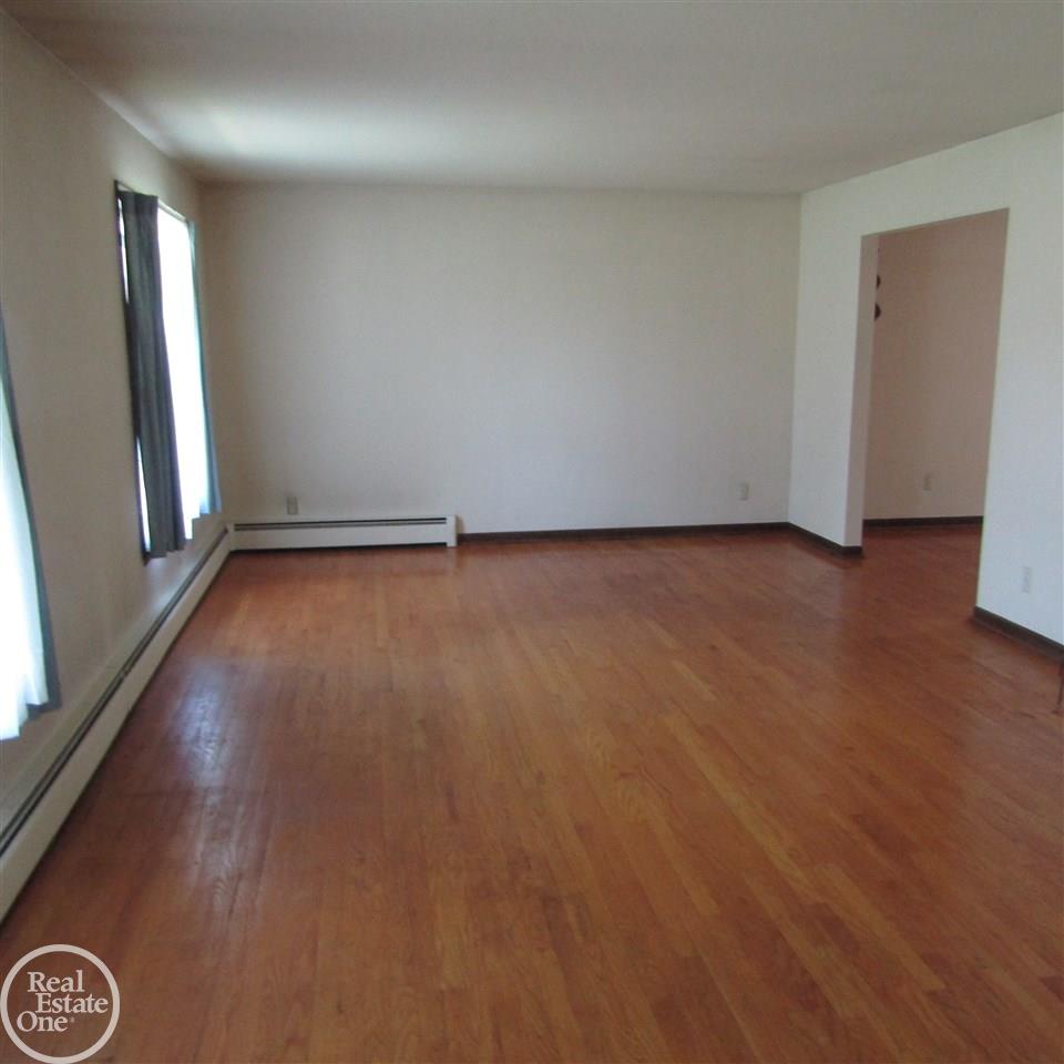 48978 Callens Road Chesterfield, MI 48047 - Photo 2 of 47