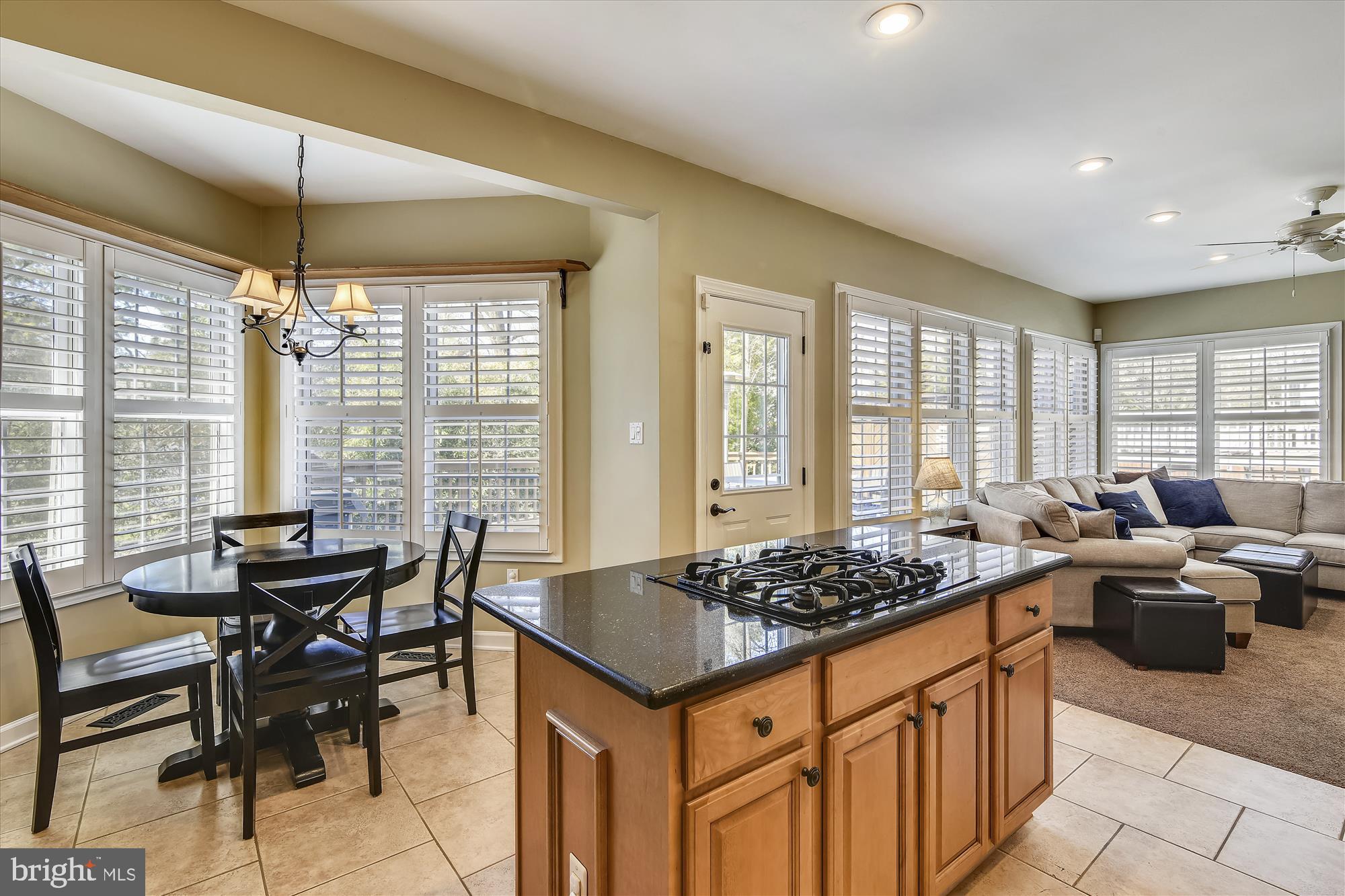 6520 Wheat Mill Way Centreville, VA 20121 - Photo 24 of 79 Breakfast Knook/ Morning Room