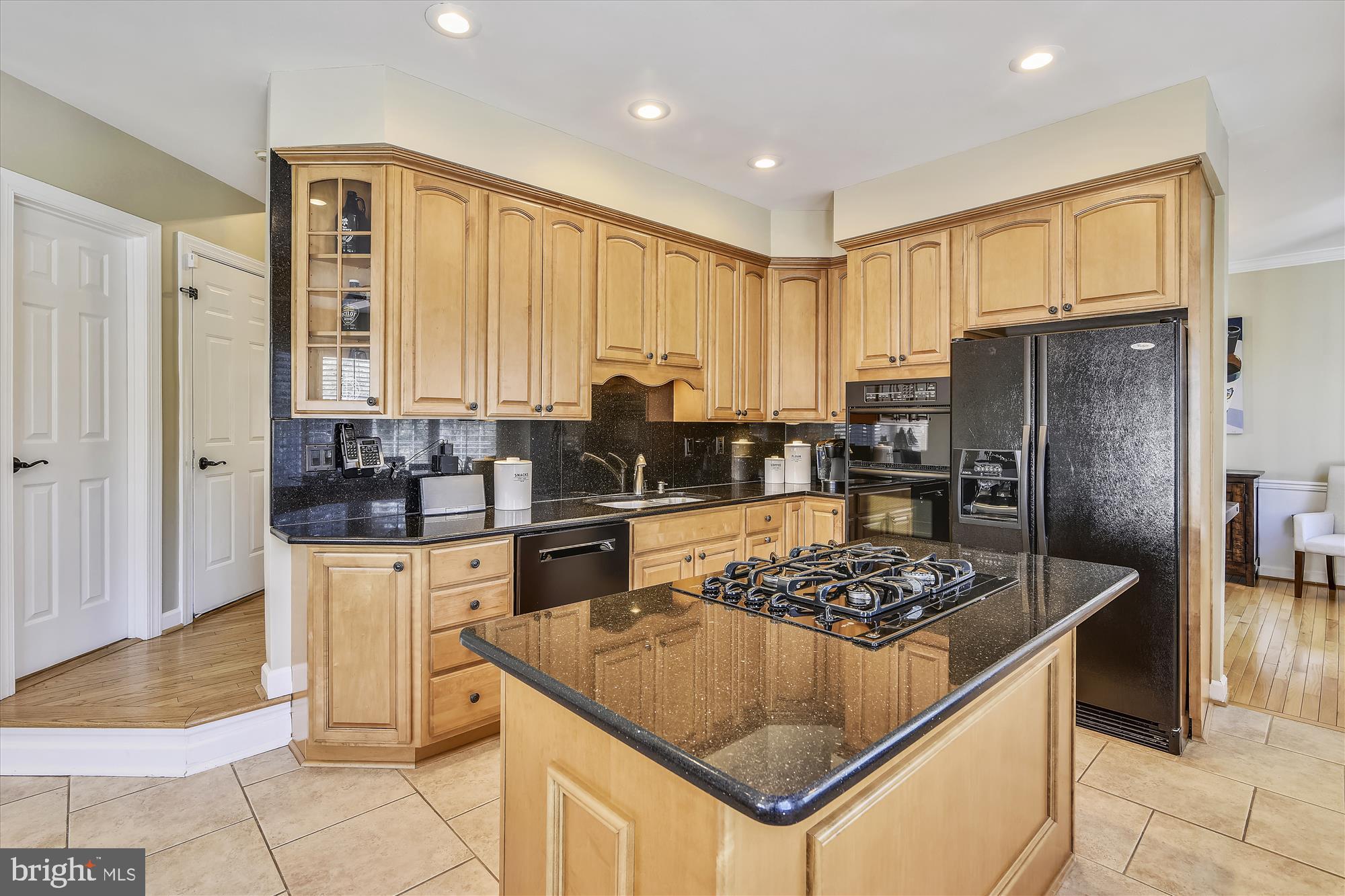 6520 Wheat Mill Way Centreville, VA 20121 - Photo 28 of 79