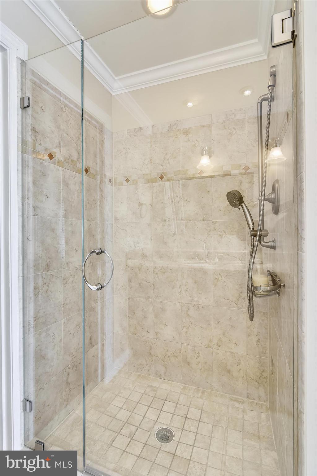 6520 Wheat Mill Way Centreville, VA 20121 - Photo 45 of 79 Beautifully upgraded tile.