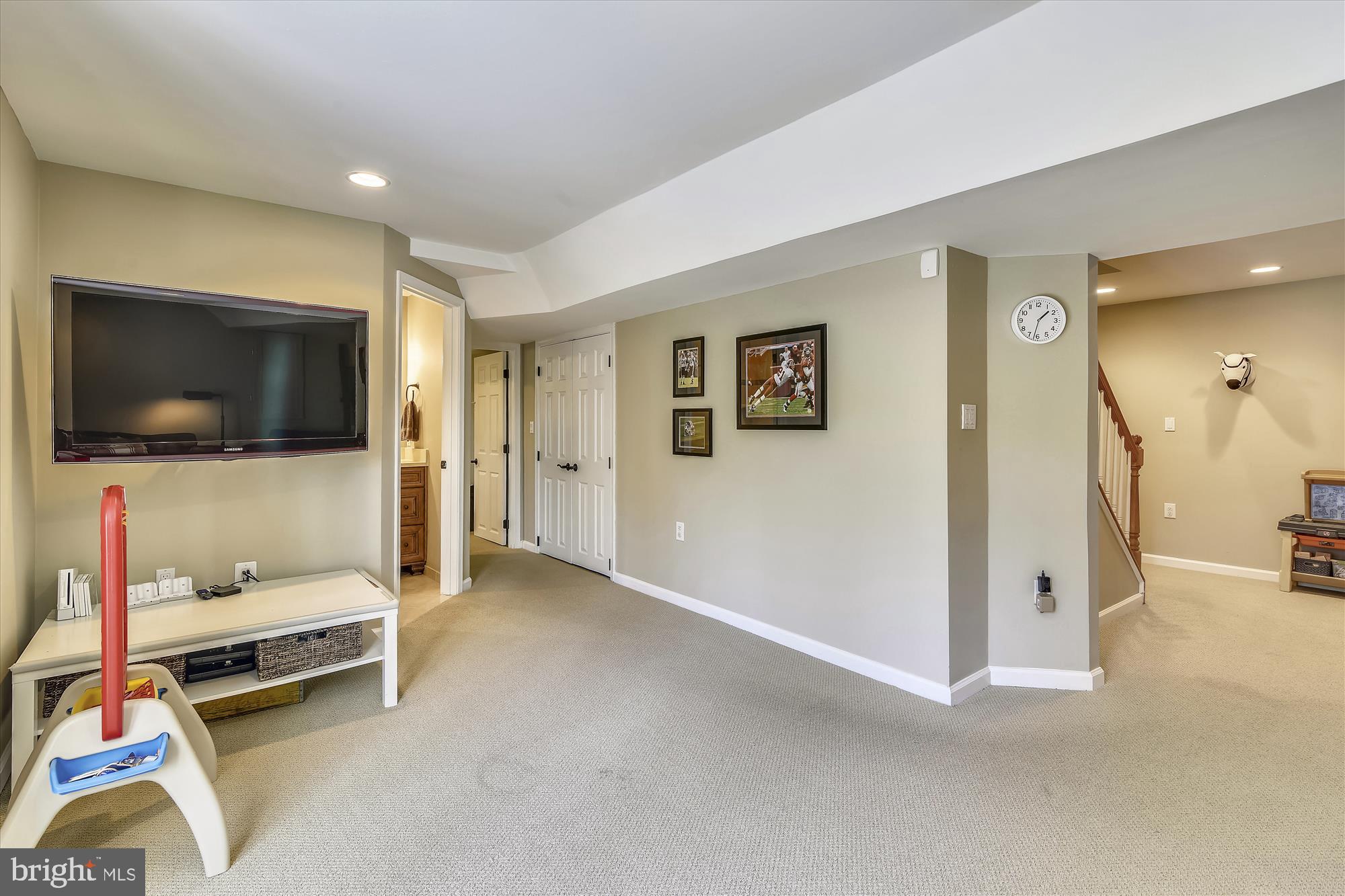 6520 Wheat Mill Way Centreville, VA 20121 - Photo 61 of 79 Rec Room Area