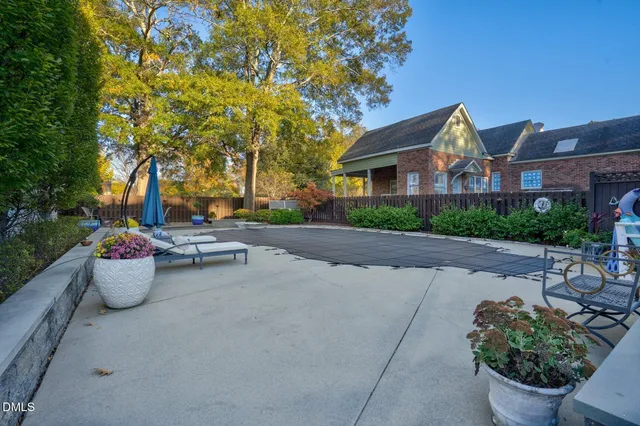 $1,100,000 | 1109 North Main Street, Tarboro, NC 27886