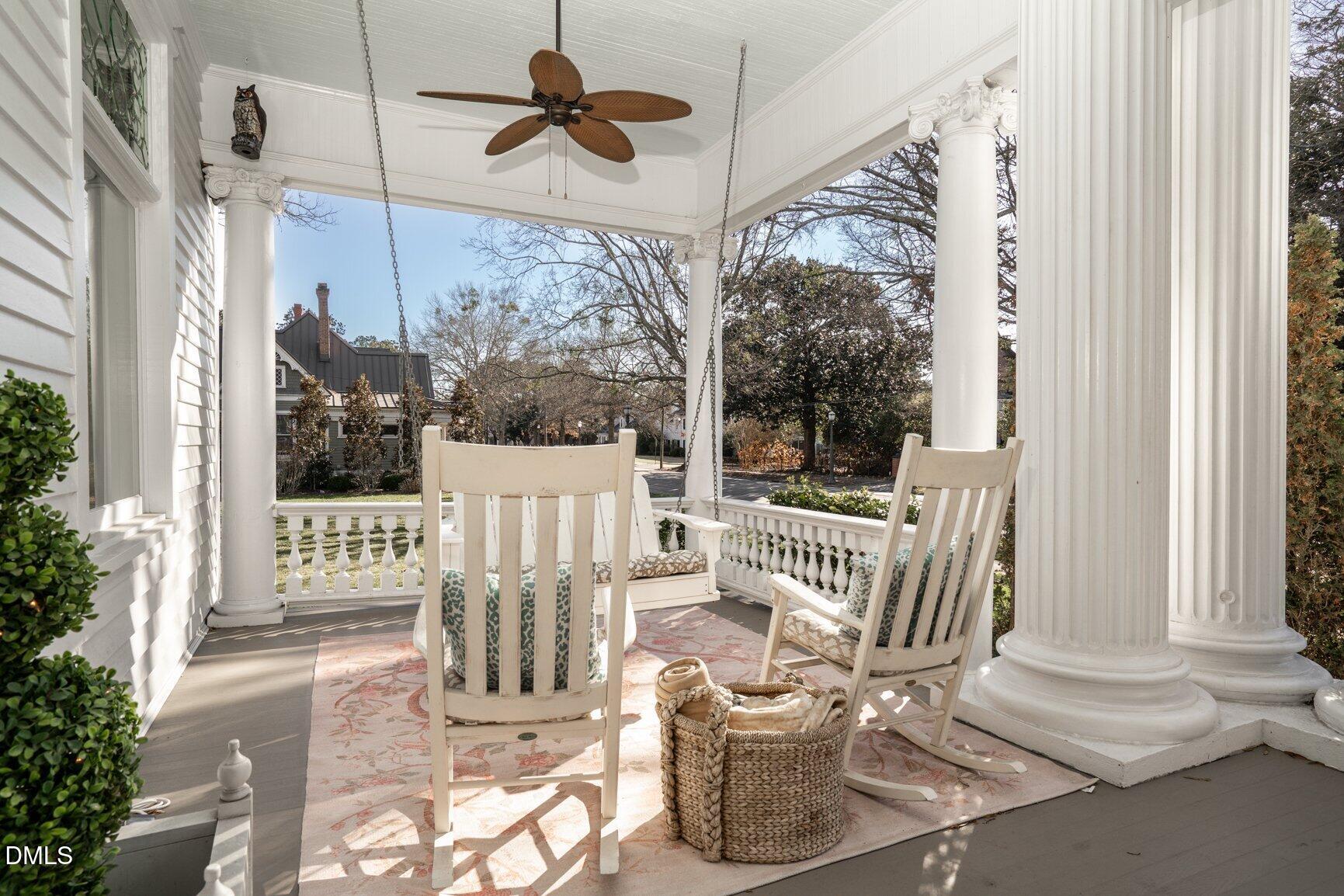 1109 North Main Street Tarboro, NC 27886 - Photo 6 of 90 Front Porch