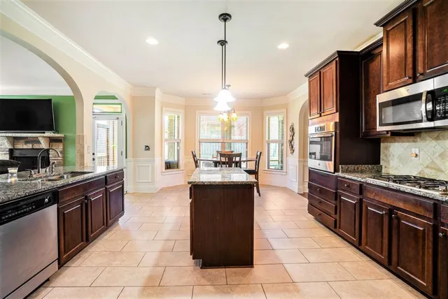 $520,000 | 411 Little Carter Cove, Loganville, GA 30052