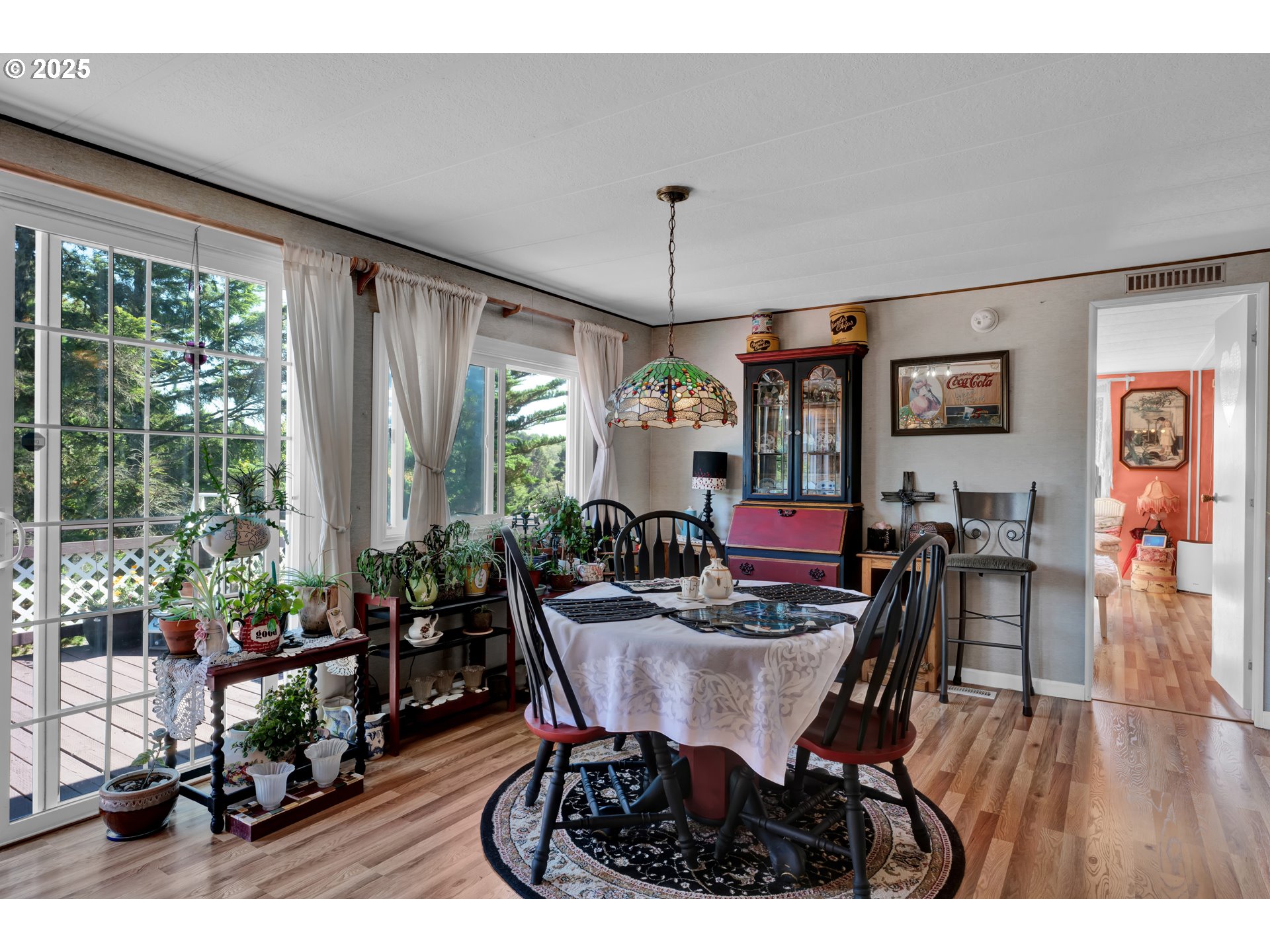 433 Myeena Loop Florence, OR 97439 - Photo 11 of 36