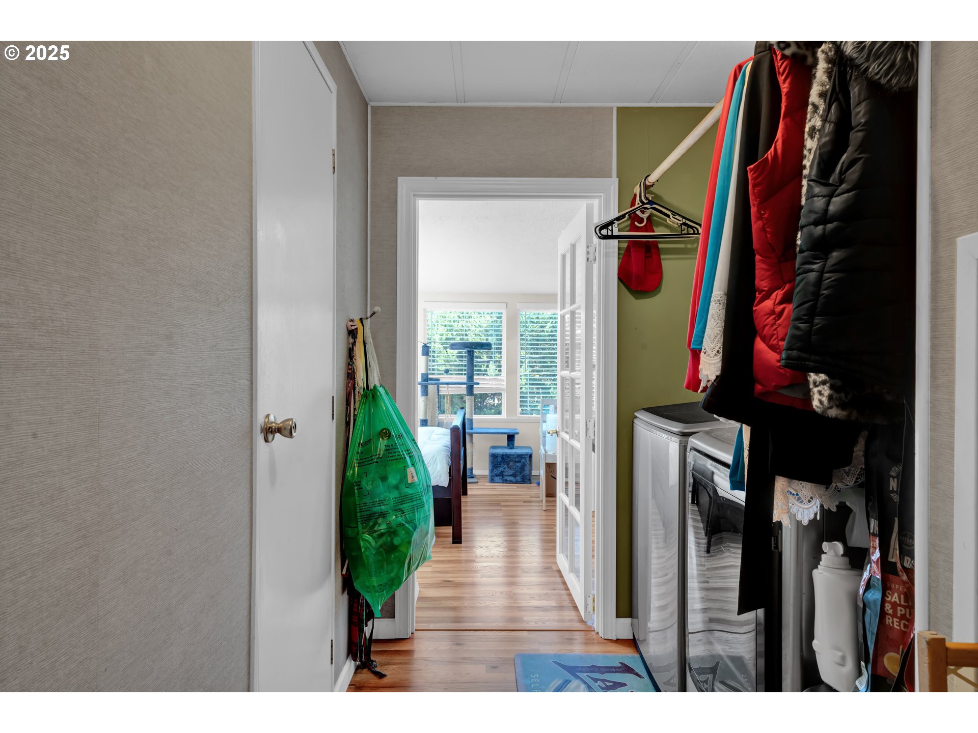 433 Myeena Loop Florence, OR 97439 - Photo 18 of 36