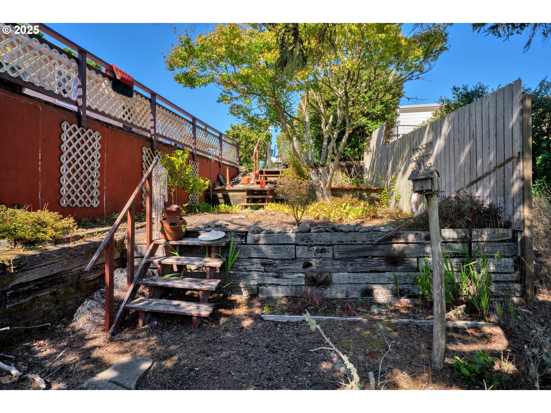 433 Myeena Loop Florence, OR 97439 - Photo 30 of 36