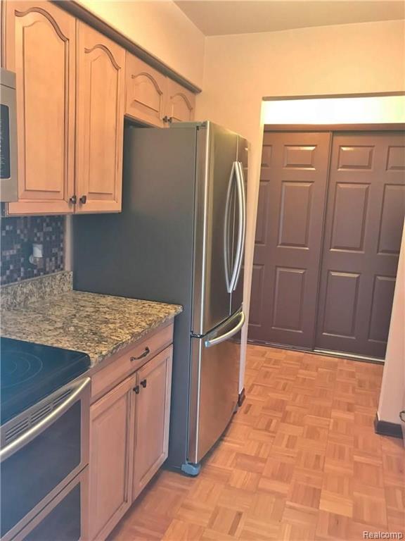 30038 West 12 Mile Road Farmington, MI 48334 - Photo 5 of 26