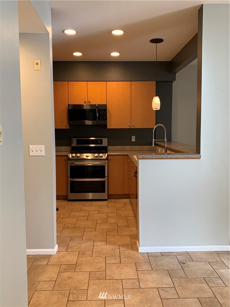 4915 Talbot Place South, Unit 3B Renton, WA 98055 - Photo 7 of 23 Gallery Image 7