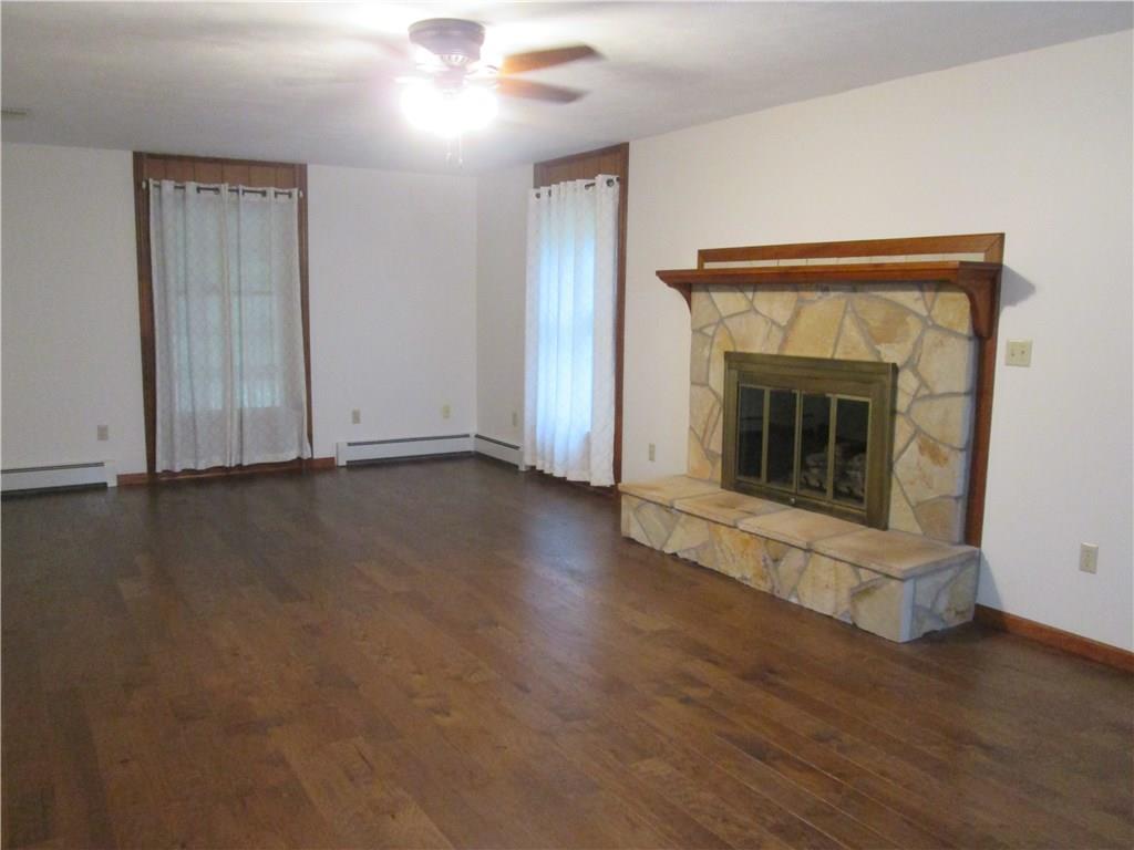 208 Cedar Road Butler, PA 16001 - Photo 3 of 25