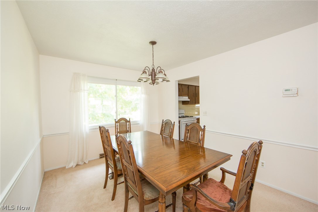 324 Silver Ridge Drive Akron, OH 44321 - Photo 5 of 14 Gallery Image 5