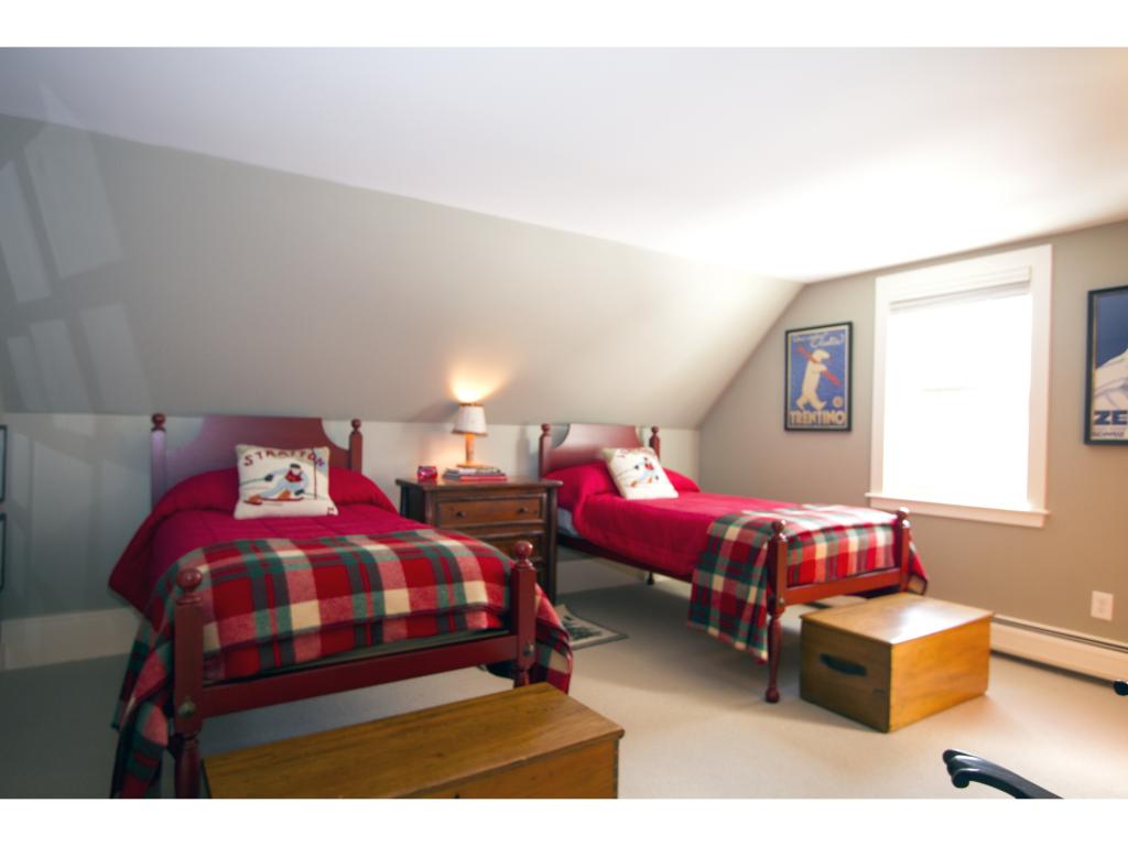 245 Hobart Road Londonderry, VT 05148 - Photo 21 of 36