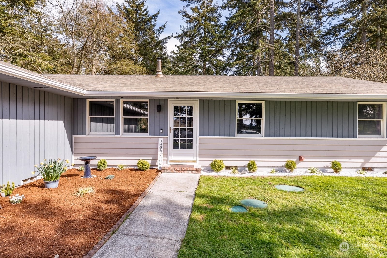 1926 Island View Road Oak Harbor, WA 98277 - Photo 2 of 32 Gallery Image 2