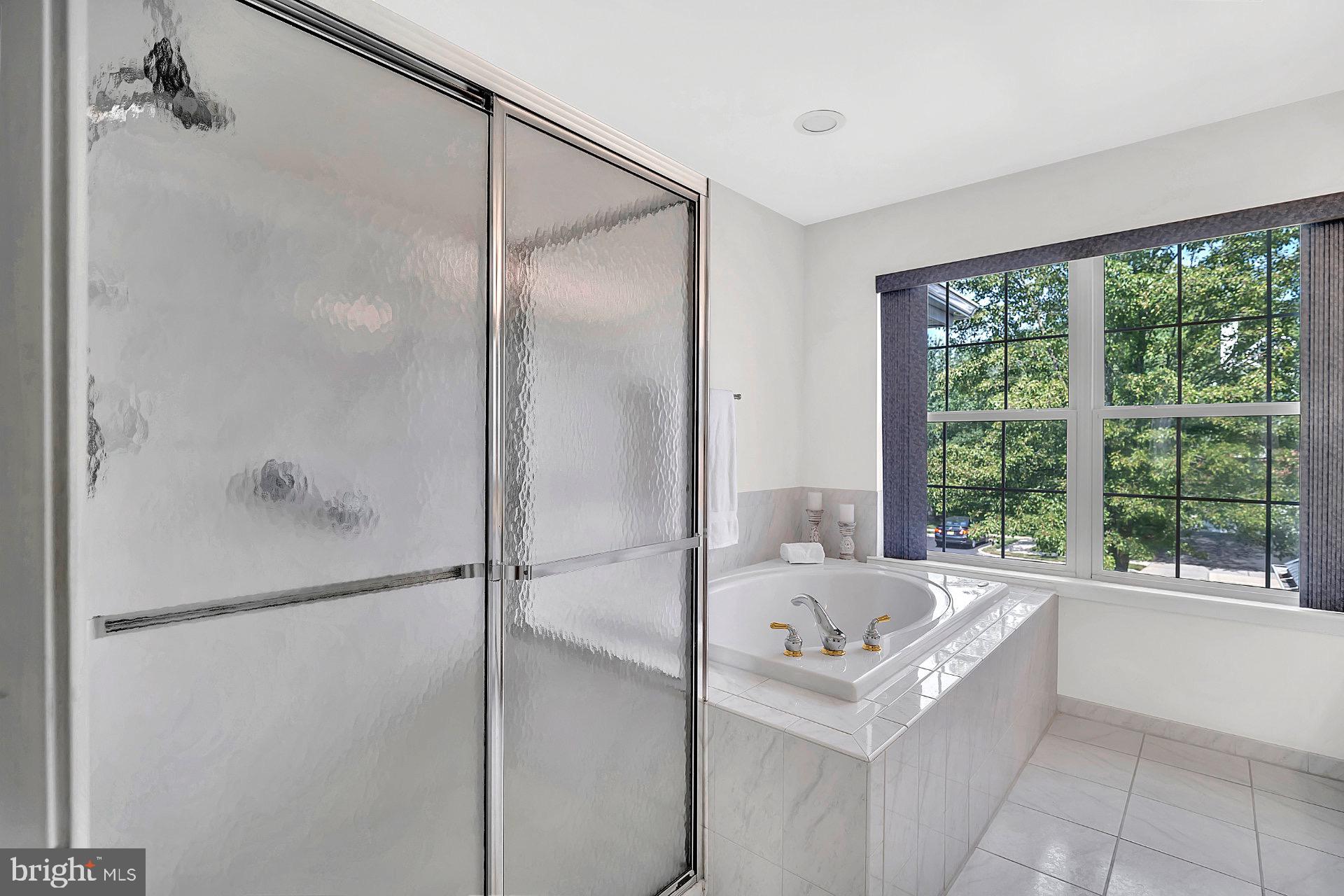 157 Coburn Road Pennington, NJ 08534 - Photo 29 of 35 Primary Bathroom