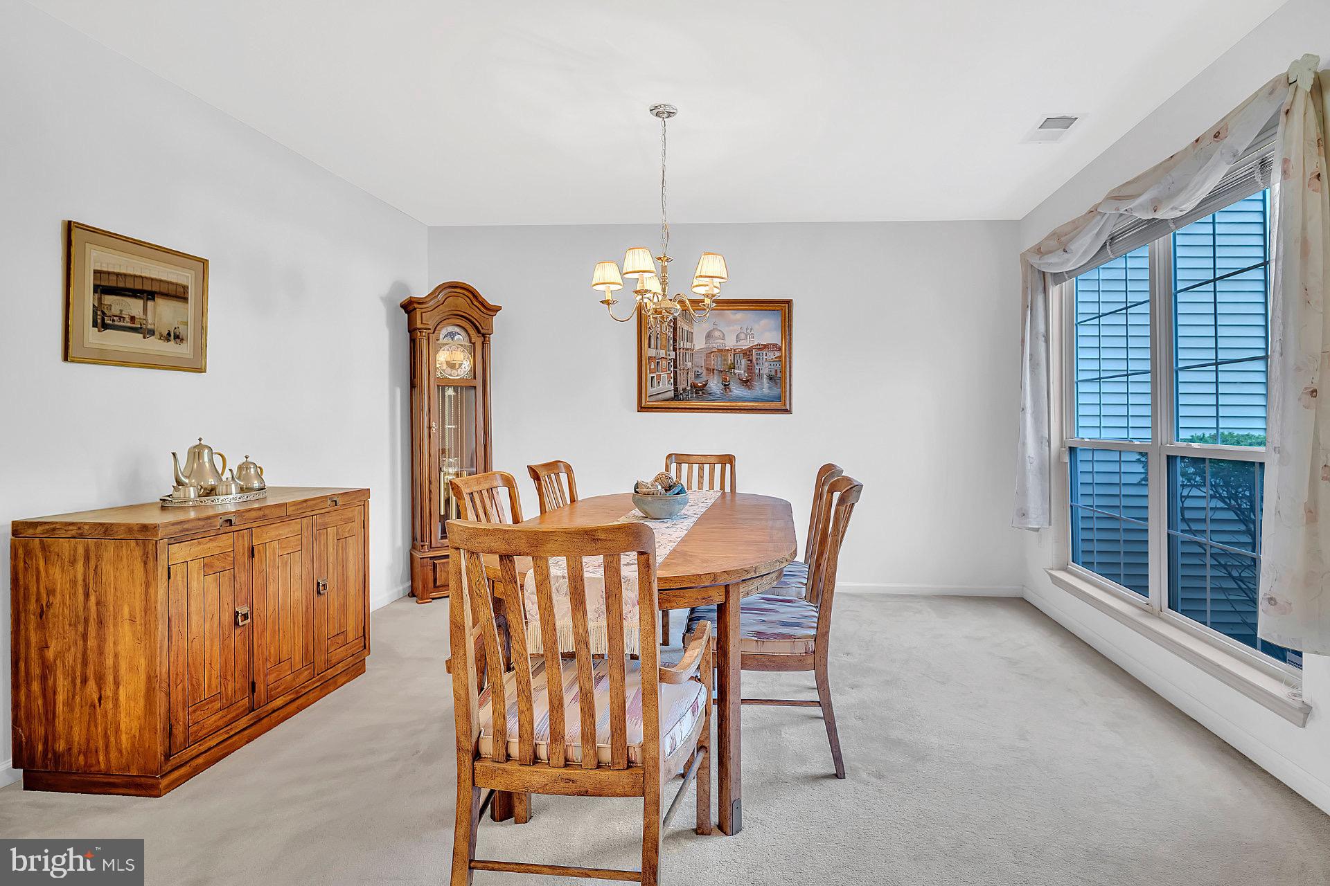 157 Coburn Road Pennington, NJ 08534 - Photo 8 of 35 Dining Room