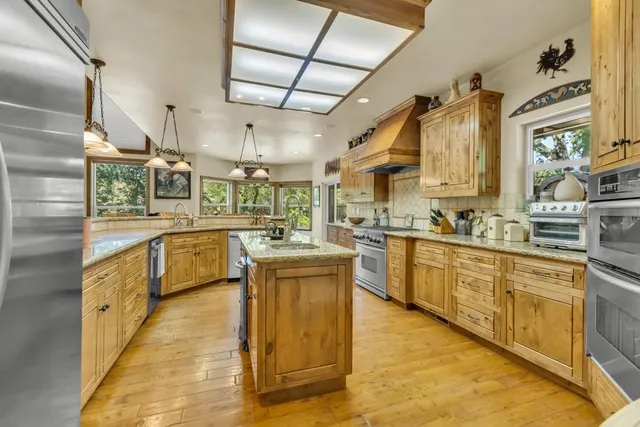 $2,775,000 | 23303 Buena Vista Road, Clements, CA 95227