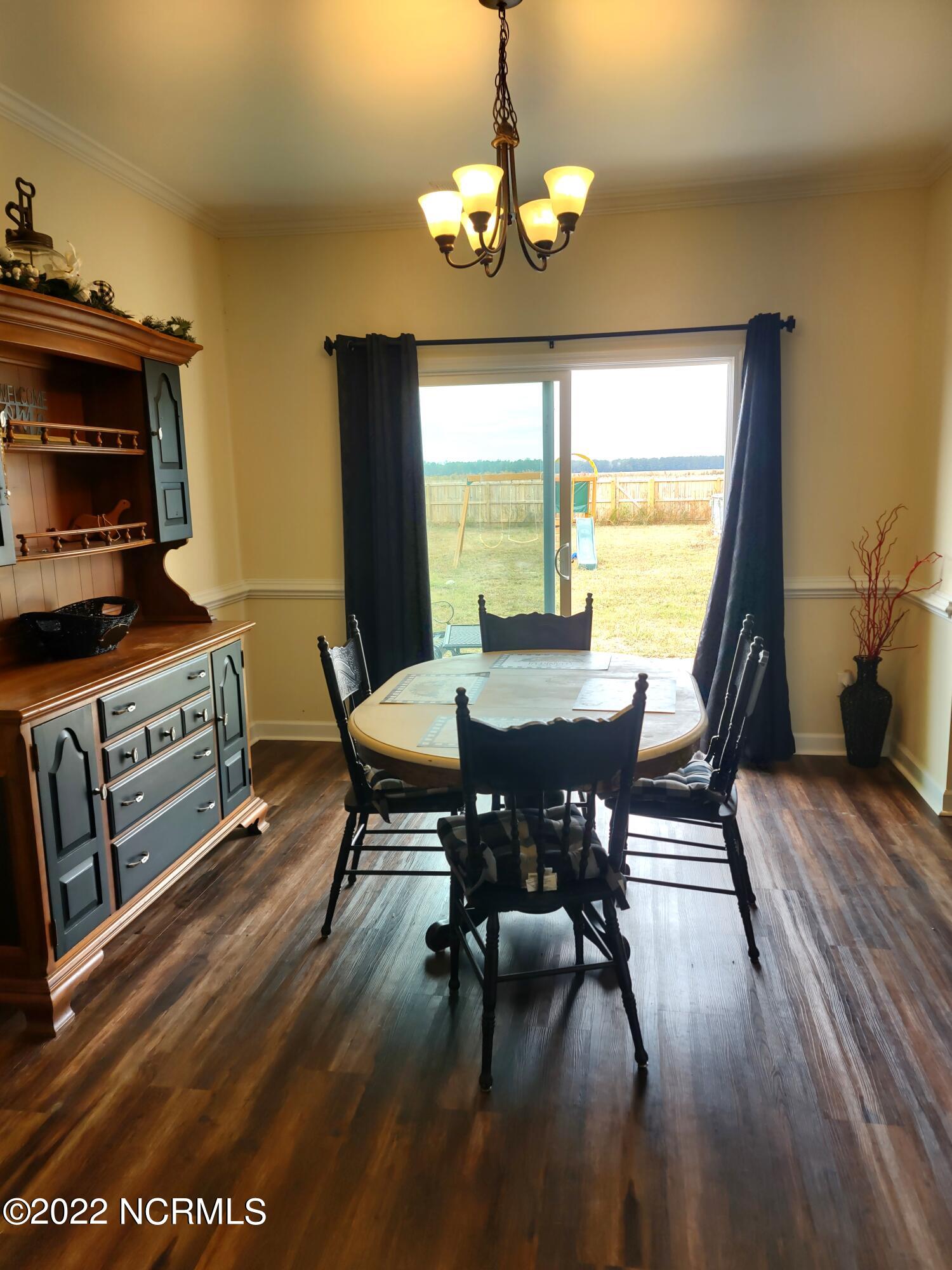 802 Five Mile Road Richlands, NC 28574 - Photo 15 of 95 Five DDD