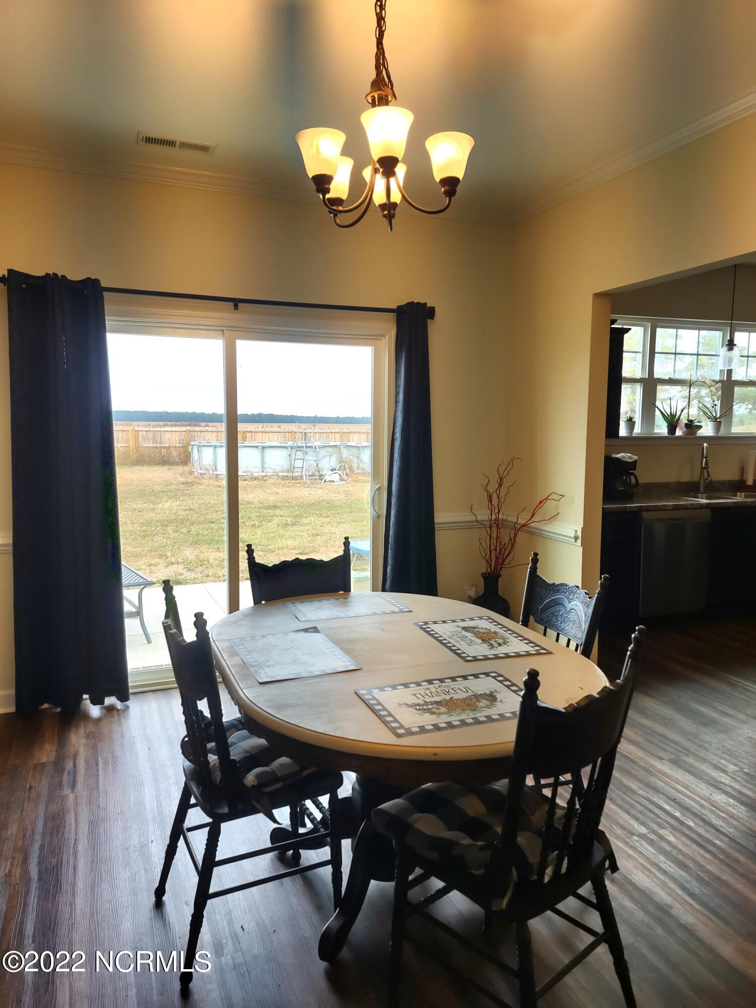 802 Five Mile Road Richlands, NC 28574 - Photo 18 of 95 Five ZZ