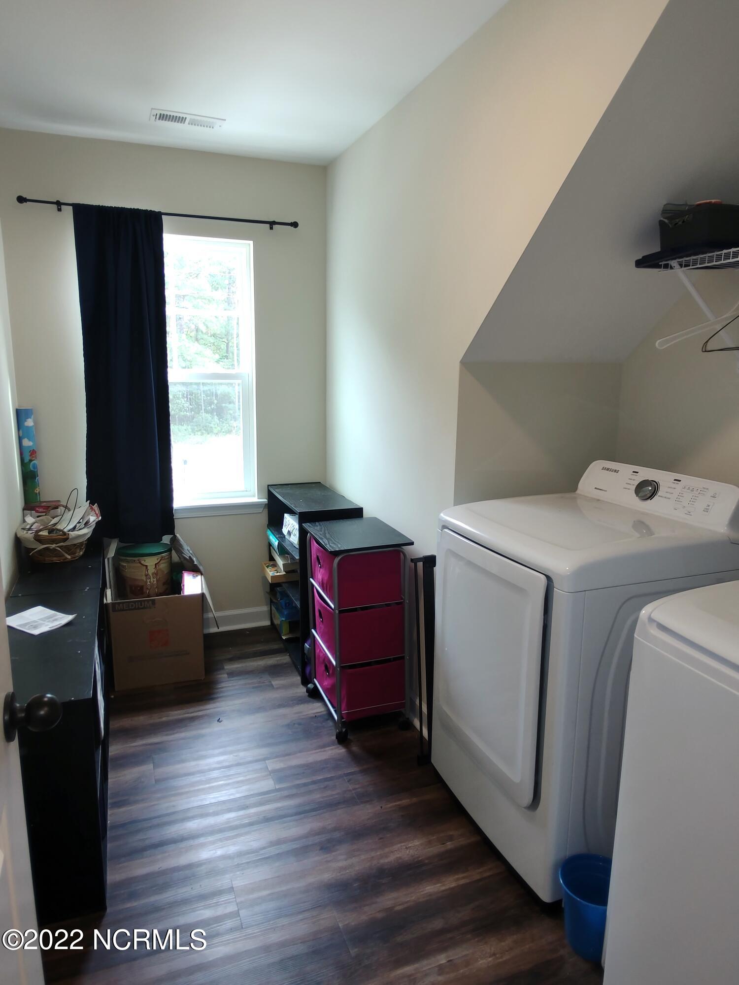 802 Five Mile Road Richlands, NC 28574 - Photo 47 of 95 Five GG