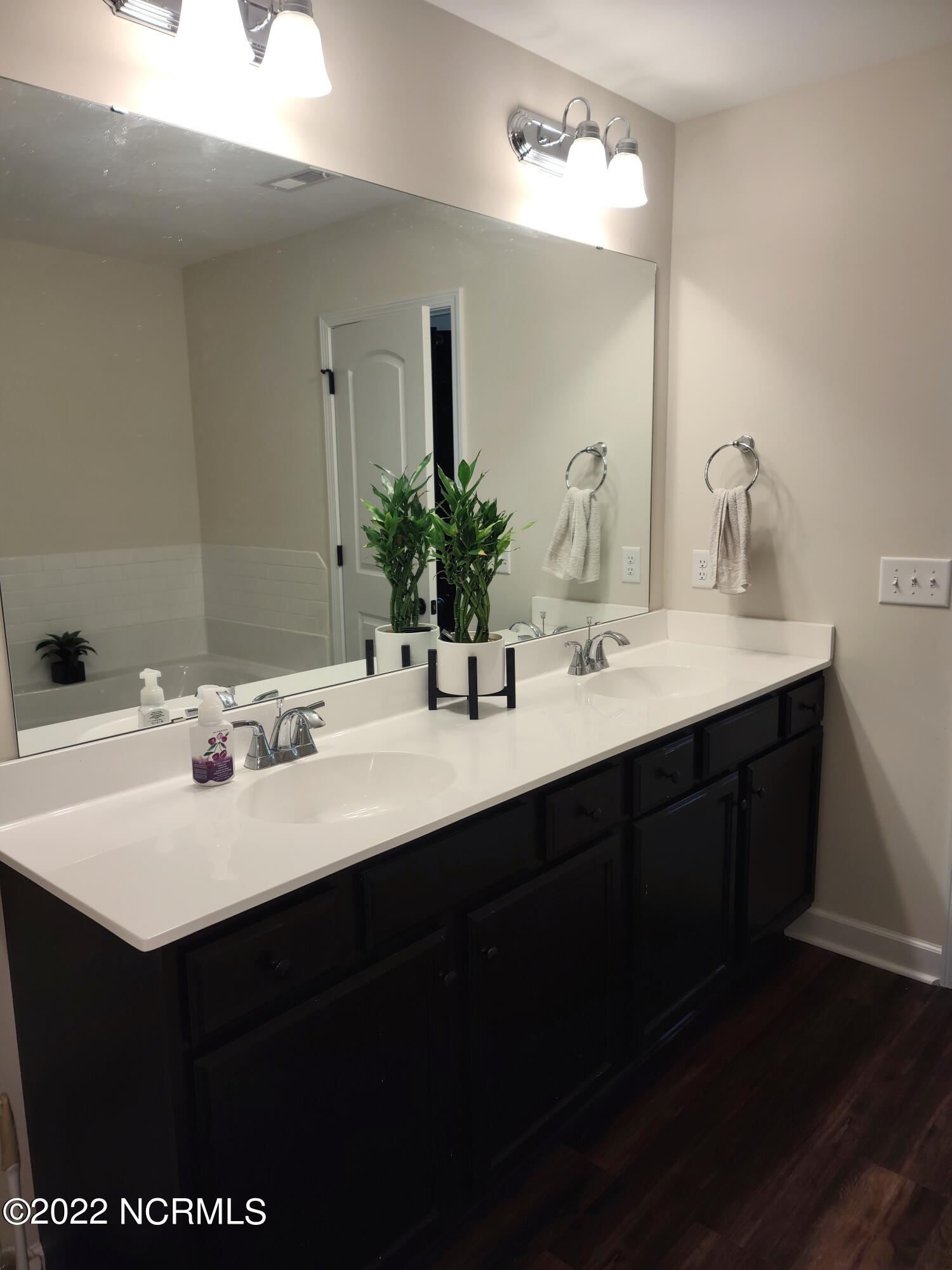 802 Five Mile Road Richlands, NC 28574 - Photo 56 of 95 Five R