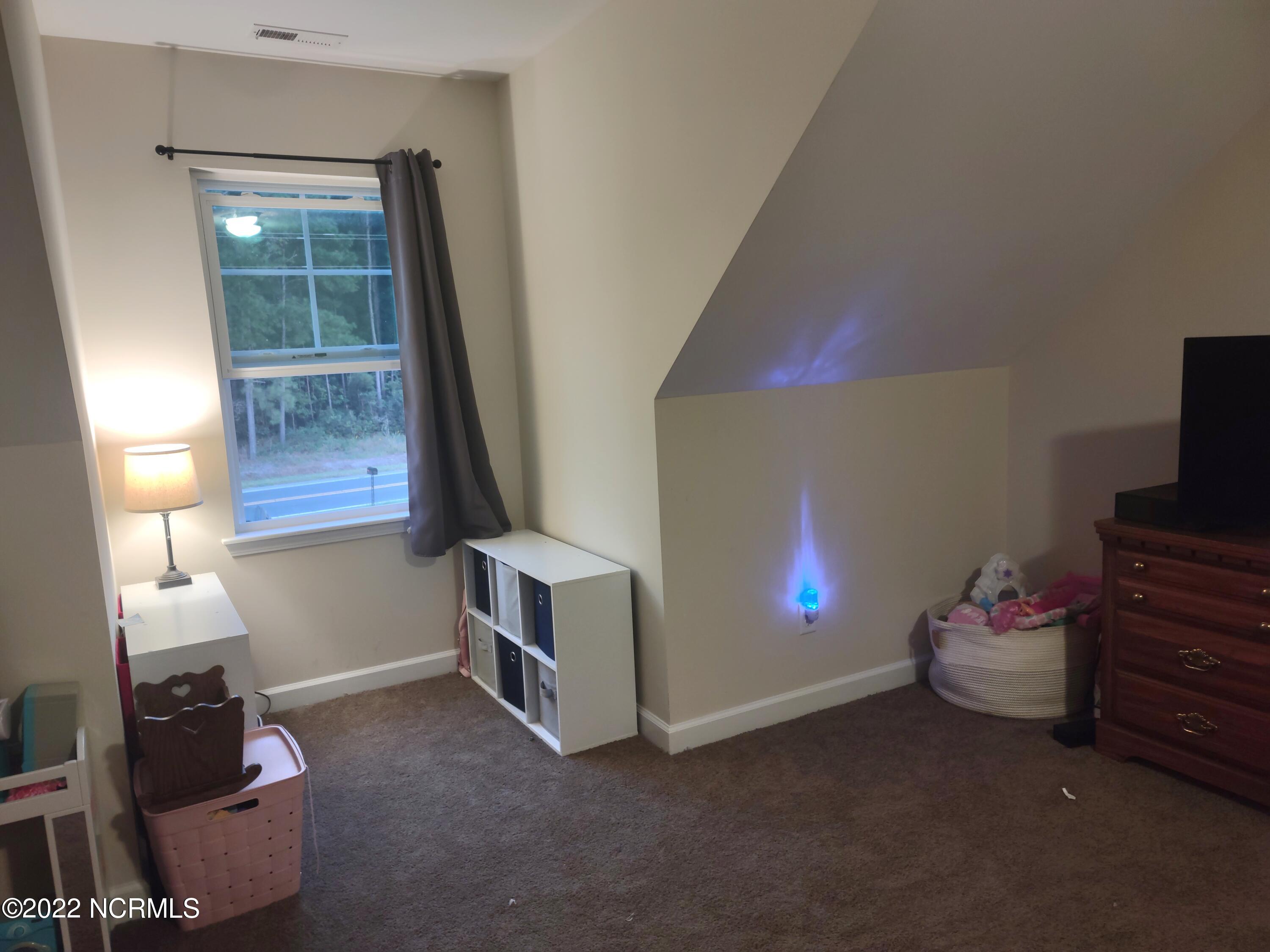 802 Five Mile Road Richlands, NC 28574 - Photo 84 of 95 802 Photo 70
