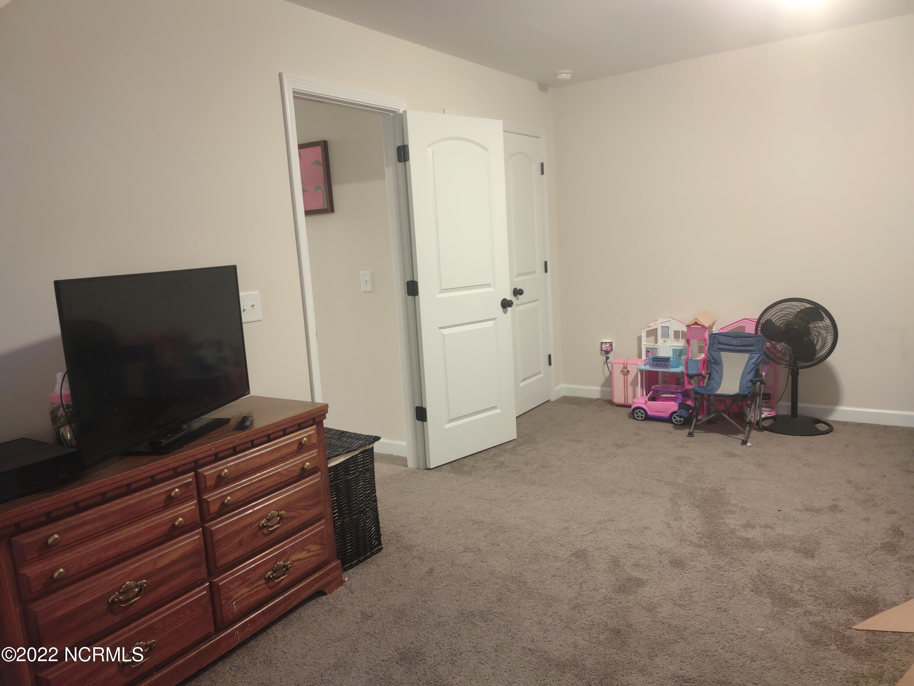802 Five Mile Road Richlands, NC 28574 - Photo 86 of 95 802 Photo 73