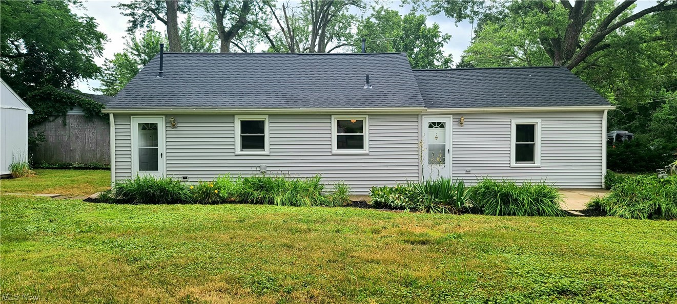 226 Killian Road Akron, OH 44319 - Photo 3 of 20