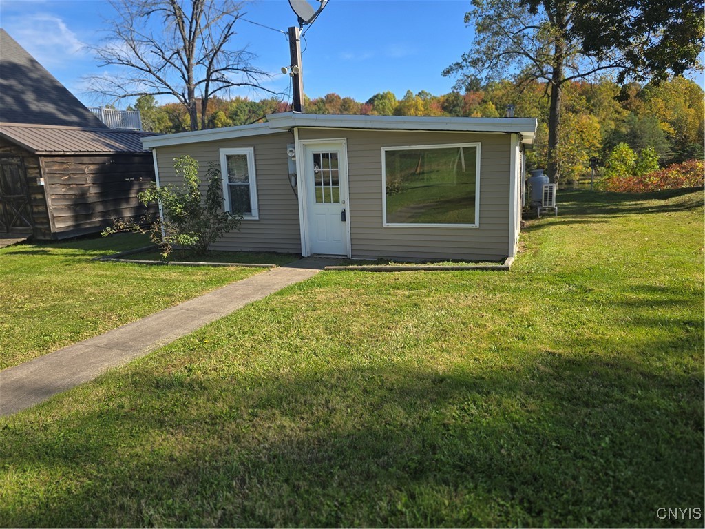 187 Millard Bassett Road Granby, NY 13069 - Photo 6 of 48