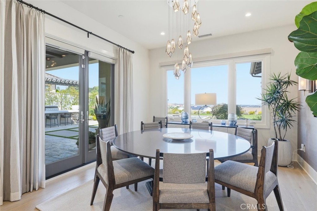 23 Phillips Ranch Road Rolling Hills Estates, CA 90274 - Photo 15 of 47 Dining room with a view