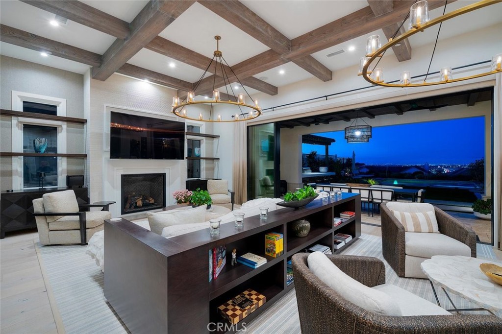 23 Phillips Ranch Road Rolling Hills Estates, CA 90274 - Photo 2 of 47 23 Phillips Ranch Road