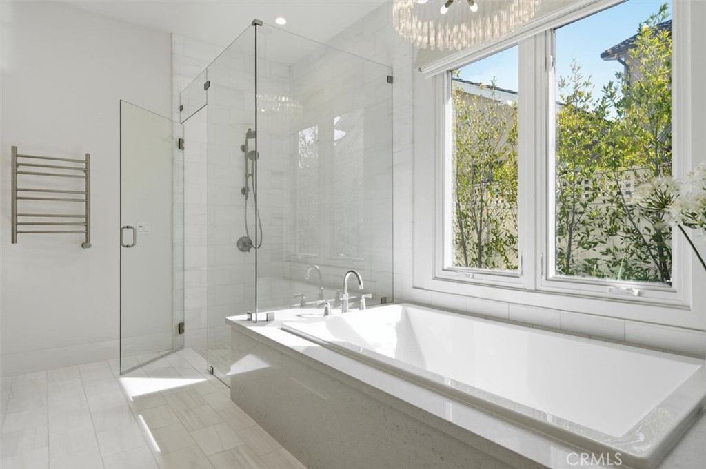 23 Phillips Ranch Road Rolling Hills Estates, CA 90274 - Photo 21 of 47 Primary Bathroom