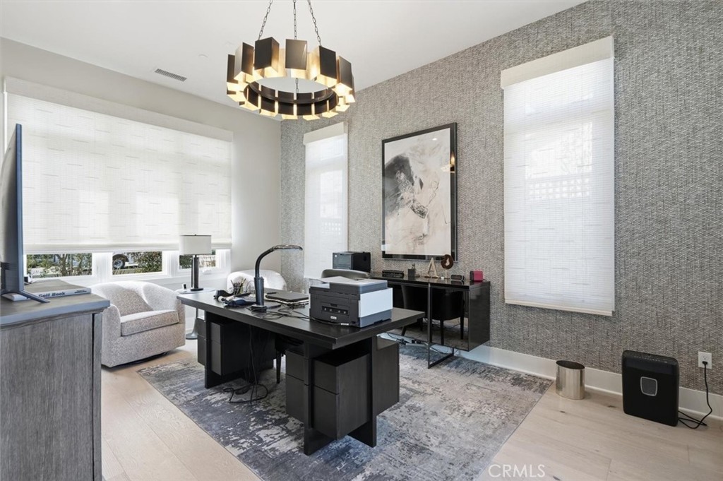 23 Phillips Ranch Road Rolling Hills Estates, CA 90274 - Photo 32 of 47 Casita bedroom or office