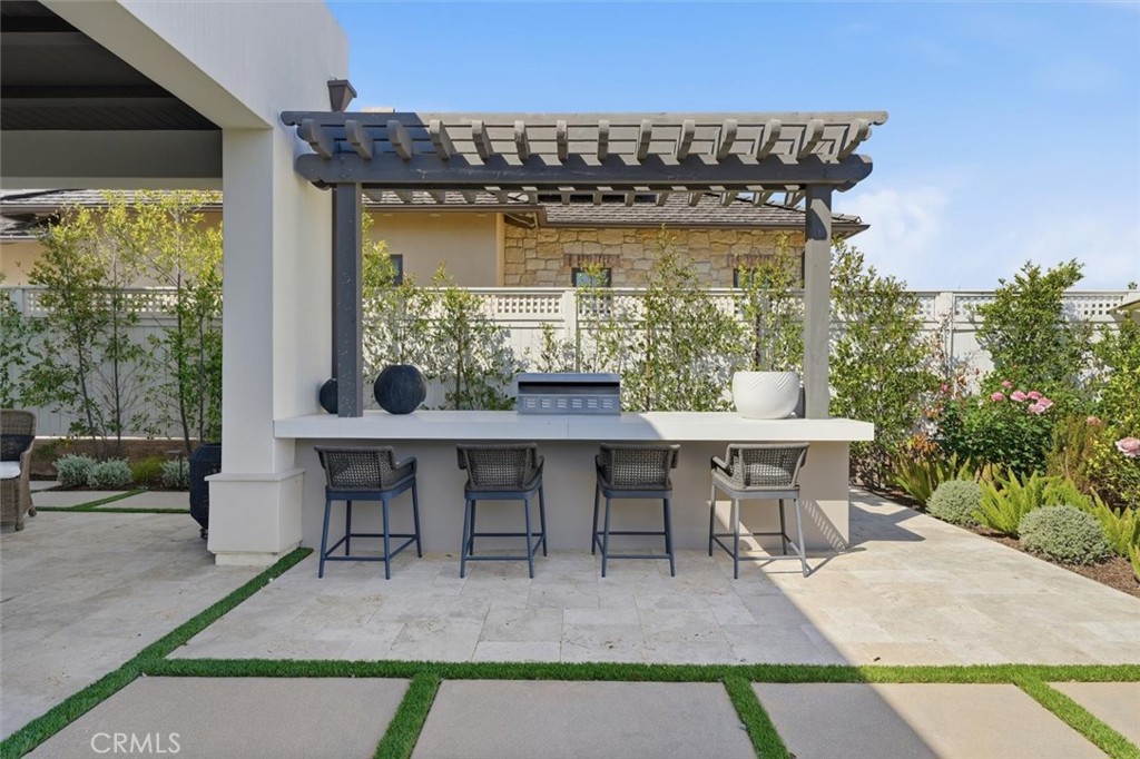 23 Phillips Ranch Road Rolling Hills Estates, CA 90274 - Photo 38 of 47 23 Phillips Ranch Road