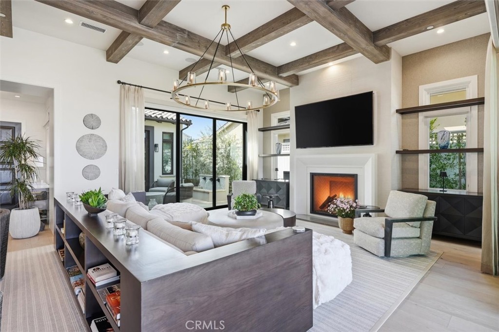 23 Phillips Ranch Road Rolling Hills Estates, CA 90274 - Photo 7 of 47 23 Phillips Ranch Road