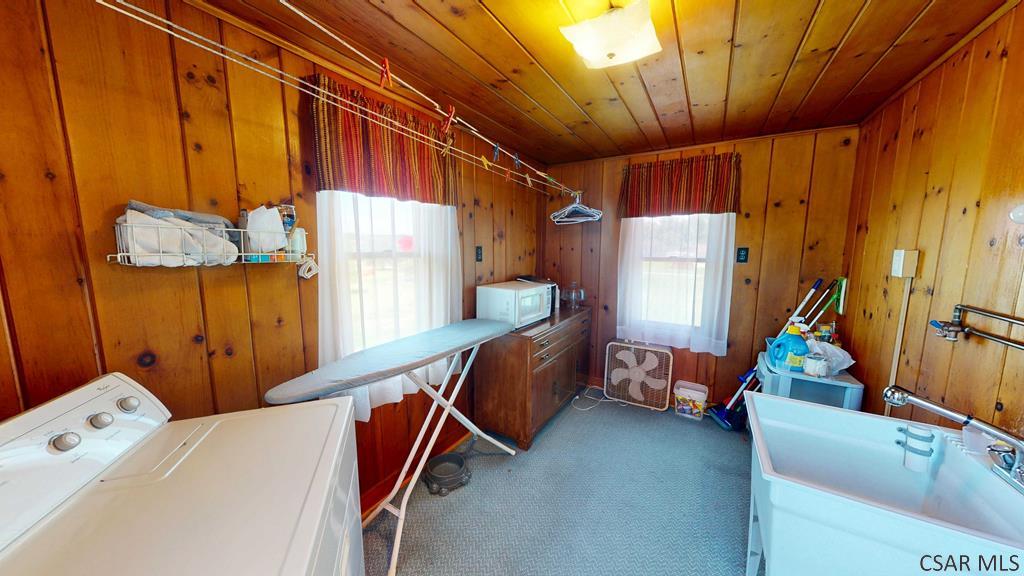 915 Miller Picking Road Davidsville, PA 15928 - Photo 22 of 30
