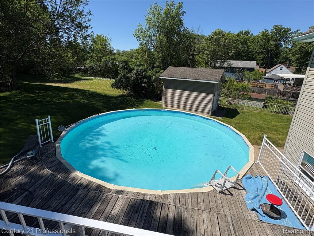 6591 Windiate Road Clarkston, MI 48346 - Photo 41 of 44