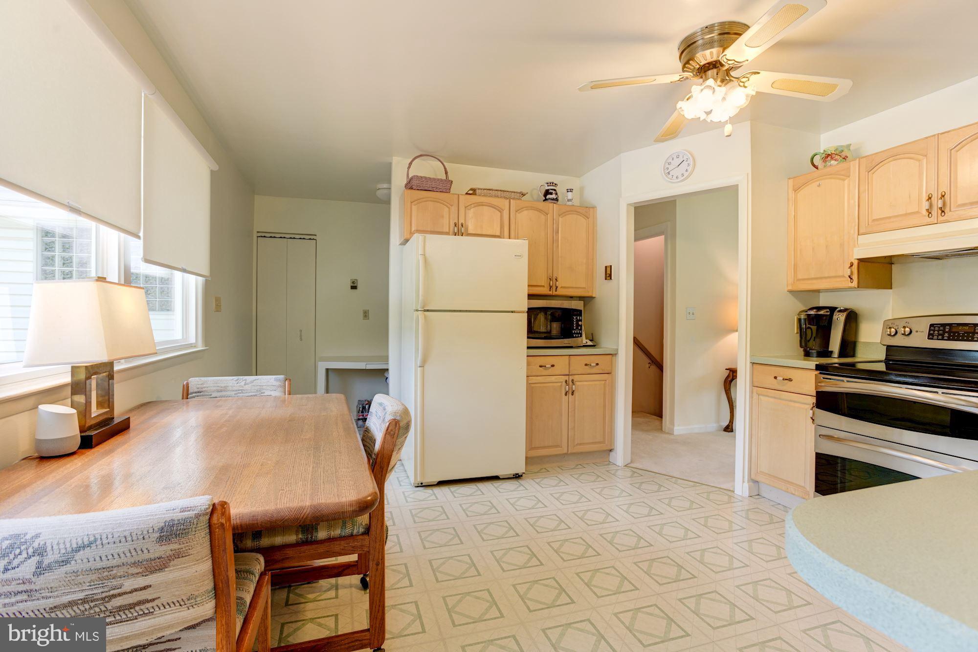 12725 Manor Road Glen Arm, MD 21057 - Photo 12 of 45 Eat-in Kitchen