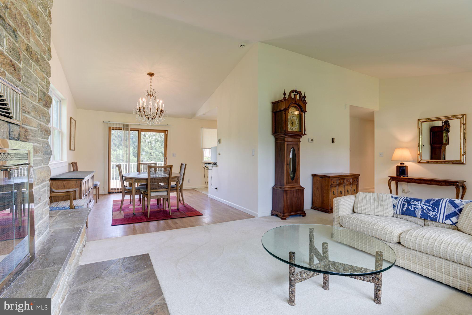 12725 Manor Road Glen Arm, MD 21057 - Photo 8 of 45 Living Room