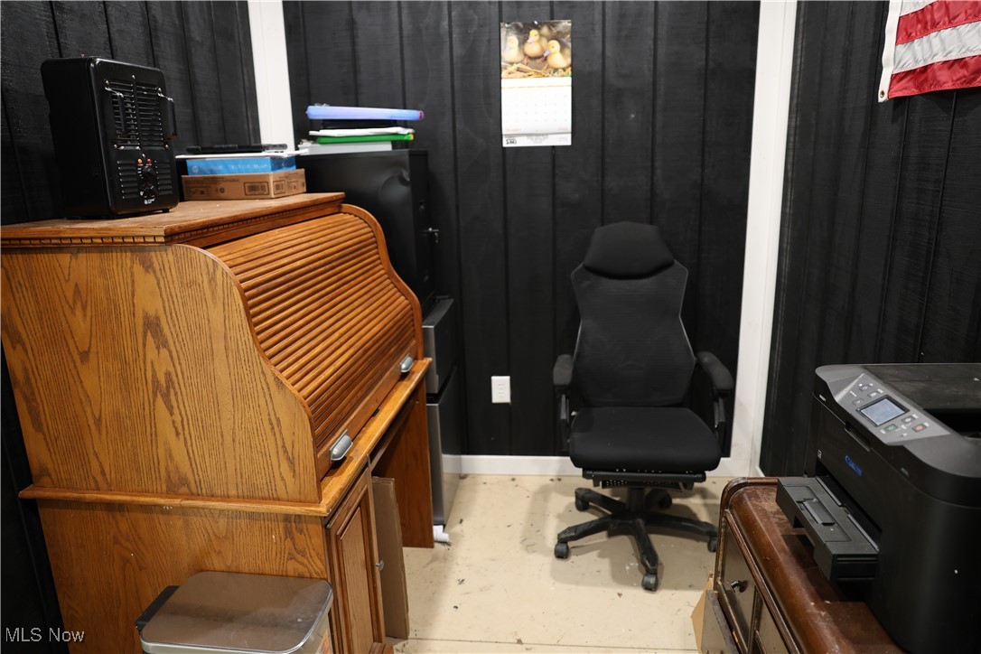 29311 Rabbit Ridge Road Howard, OH 43028 - Photo 26 of 39 View of office space in pole building