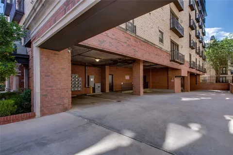 $875,000 | 2848 Woodside Street, Unit 7A, Dallas, TX 75204